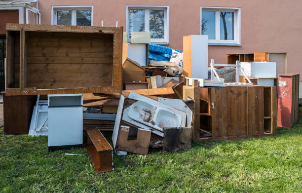Best Garage Cleanout Services  in Claremont, CA